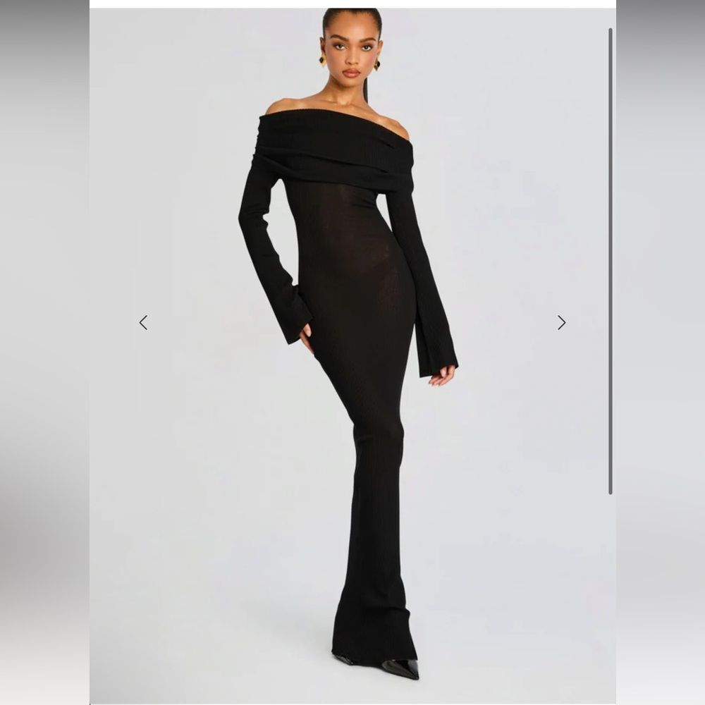 SER.O.YA Off-Shoulder Long Sleeve Black Maxi Dress